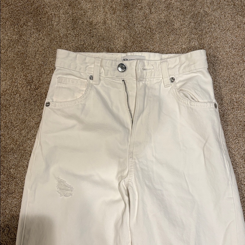 Zara White Distressed Jeans - Picture 4 of 8